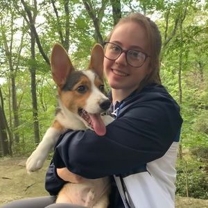 Meet your Posher, Chloe